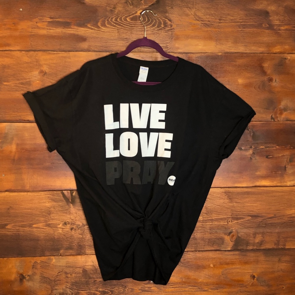 Unisex LIVE LOVE PRAY SHORT SLEEVE TEE